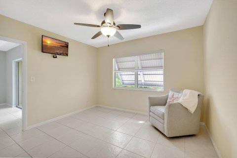 Condo in Boynton Beach, Florida, 2 bedrooms  № 1136475 - photo 7