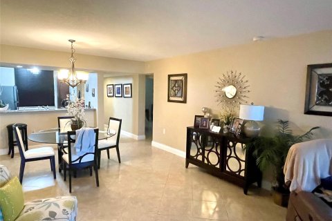 Condominio en venta en Davie, Florida, 2 dormitorios, 128.67 m2 № 1136421 - foto 10