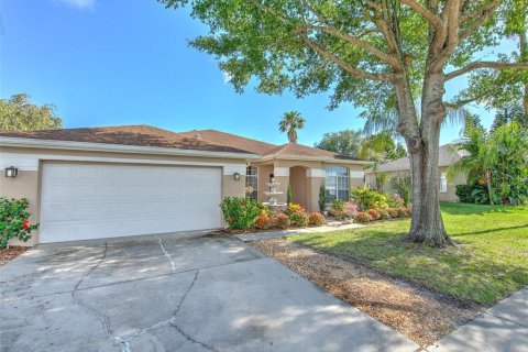 House in Lutz, Florida 4 bedrooms, 212.28 sq.m. № 1137217 - photo 5