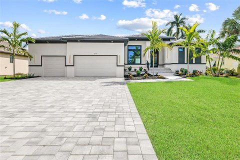 Villa ou maison à vendre à Punta Gorda, Floride: 3 chambres, 214.51 m2 № 1337507 - photo 4