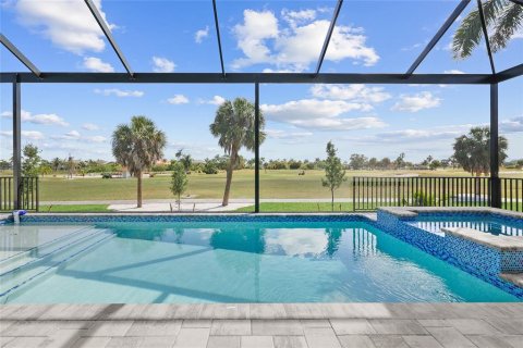 Villa ou maison à vendre à Punta Gorda, Floride: 3 chambres, 214.51 m2 № 1337507 - photo 3