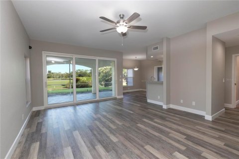 Condominio en venta en Port Charlotte, Florida, 2 dormitorios, 123.28 m2 № 800174 - foto 6