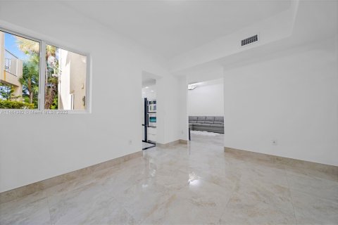 Casa en venta en Aventura, Florida, 4 dormitorios, 201.51 m2 № 753884 - foto 20