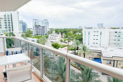 Copropriété à vendre à Miami Beach, Floride: 2 chambres, 113.34 m2 № 1310485 - photo 24