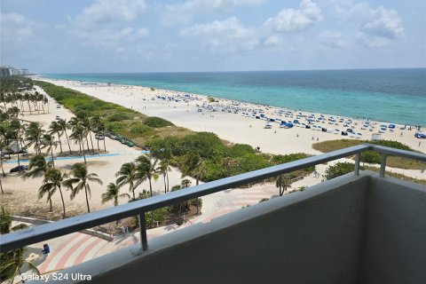 Condo in Miami Beach, Florida, 2 bedrooms  № 1177674 - photo 20