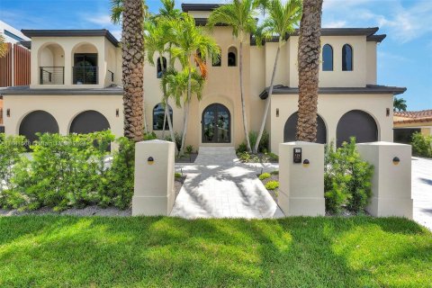 Villa ou maison à vendre à Fort Lauderdale, Floride: 6 chambres, 513.38 m2 № 1321256 - photo 2