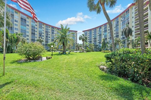 Condo in Pompano Beach, Florida, 2 bedrooms  № 1077762 - photo 6