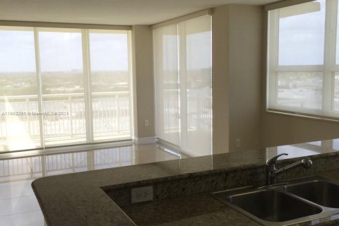 Condominio en venta en Aventura, Florida, 2 dormitorios № 1355513 - foto 5