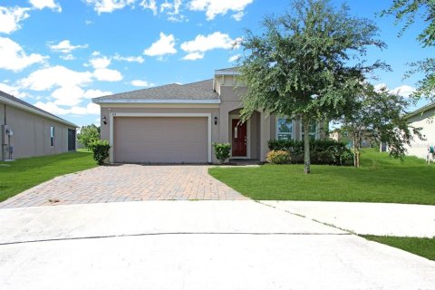 Villa ou maison à vendre à Groveland, Floride: 4 chambres, 183.95 m2 № 1342630 - photo 2