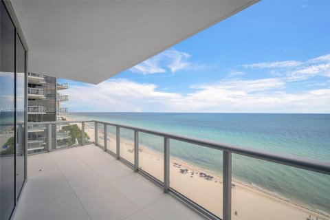 Copropriété à vendre à Sunny Isles Beach, Floride: 3 chambres, 173.08 m2 № 980349 - photo 29