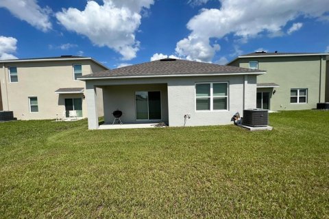 House in Davenport, Florida 3 bedrooms, 140.84 sq.m. № 1336888 - photo 15