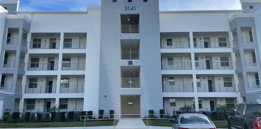 Condo in Kissimmee, Florida, 3 bedrooms in STOREY LAKE  № 883573