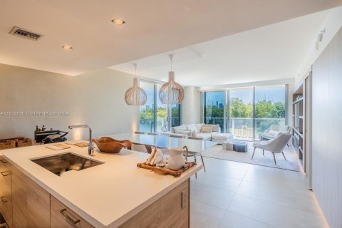 Copropriété à vendre à North Miami Beach, Floride: 3 chambres, 144.56 m2 № 1310134 - photo 6