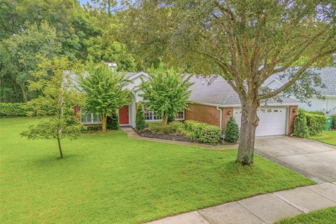 Villa ou maison à vendre à DeLand, Floride: 3 chambres, 170.66 m2 № 1352501 - photo 2