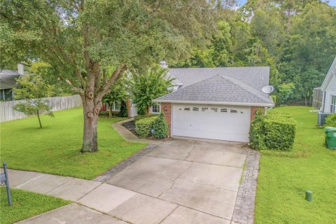 Villa ou maison à vendre à DeLand, Floride: 3 chambres, 170.66 m2 № 1352501 - photo 4