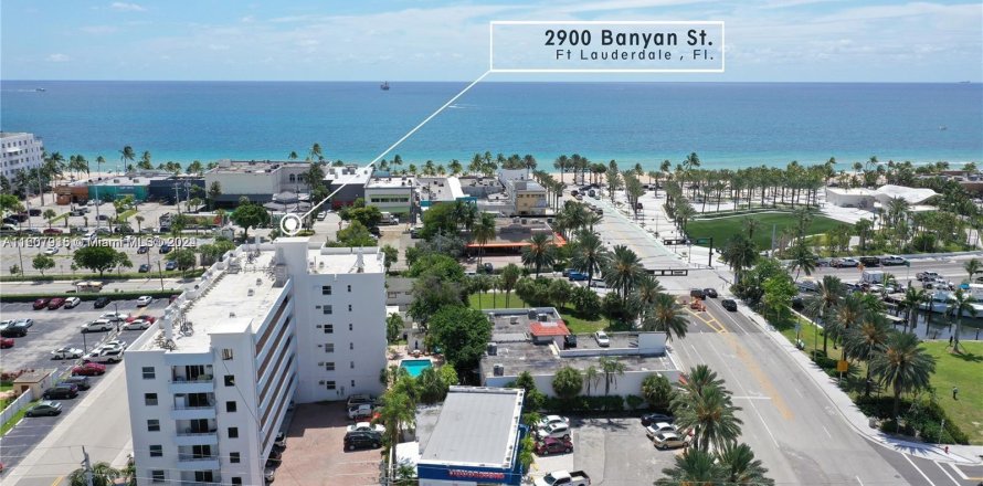 Condo in Fort Lauderdale, Florida, 2 bedrooms  № 1230015