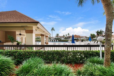 Copropriété à vendre à Jupiter, Floride: 2 chambres, 128.67 m2 № 987151 - photo 6