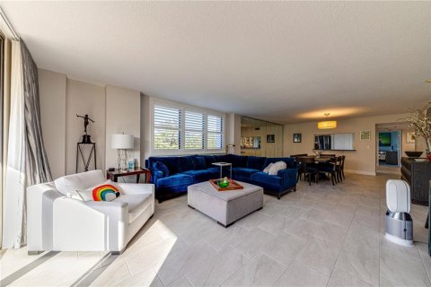Condominio en venta en Orlando, Florida, 2 dormitorios, 147.81 m2 № 966942 - foto 21