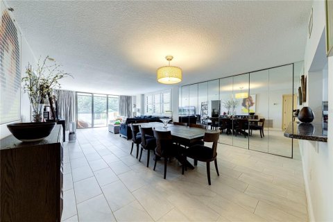 Condominio en venta en Orlando, Florida, 2 dormitorios, 147.81 m2 № 966942 - foto 16