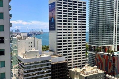 Condominio en venta en Miami, Florida, 1 habitación, 39.02 m2 № 720199 - foto 10