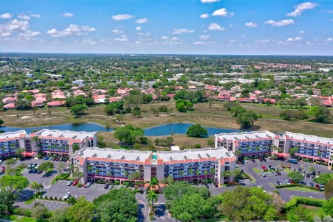 Condominio en venta en Lauderhill, Florida, 2 dormitorios, 142.14 m2 № 1170999 - foto 3