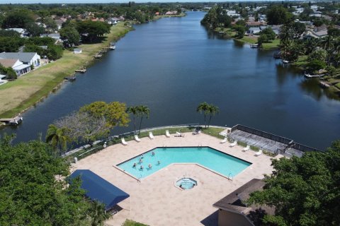 Casa en venta en Delray Beach, Florida, 2 dormitorios, 141.95 m2 № 1171062 - foto 3