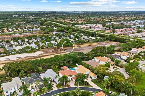 House in Delray Beach, Florida 6 bedrooms, 439.52 sq.m. № 1079838 - photo 5