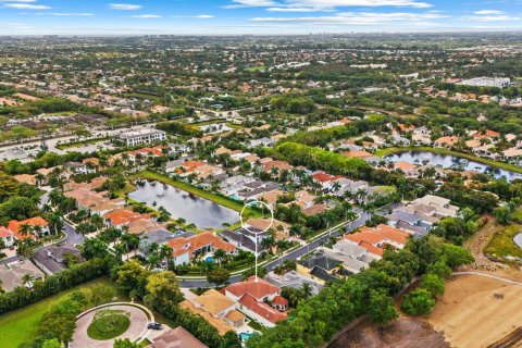 House in Delray Beach, Florida 6 bedrooms, 439.52 sq.m. № 1079838 - photo 6