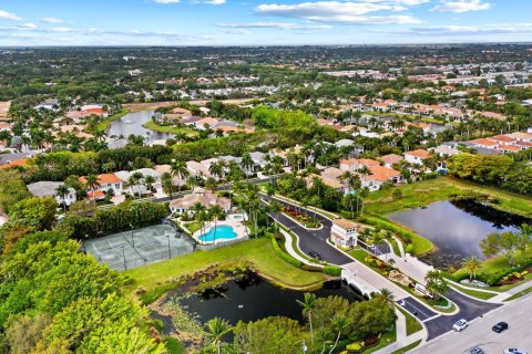 House in Delray Beach, Florida 6 bedrooms, 439.52 sq.m. № 1079838 - photo 4