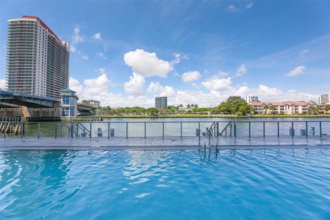 Condominio en venta en Hollywood, Florida, 3 dormitorios, 104.89 m2 № 1272367 - foto 20