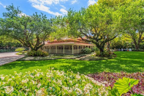 Villa ou maison à vendre à Coral Gables, Floride: 6 chambres, 814.29 m2 № 991481 - photo 21