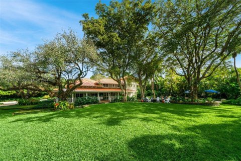 Villa ou maison à vendre à Coral Gables, Floride: 6 chambres, 814.29 m2 № 991481 - photo 14