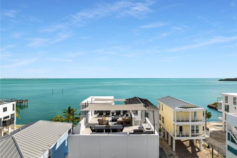 Casa en venta en Key Largo, Florida, 3 dormitorios, 158.68 m2 № 991544 - foto 5