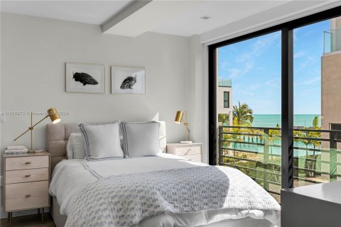 Villa ou maison à vendre à Key Largo, Floride: 3 chambres, 158.68 m2 № 991544 - photo 21