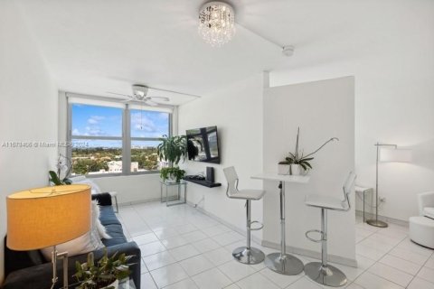 Copropriété à vendre à Miami Beach, Floride: 48.12 m2 № 1161014 - photo 6