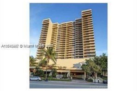 Condominio en venta en Miami Beach, Florida, 2 dormitorios, 93.37 m2 № 1234685 - foto 30