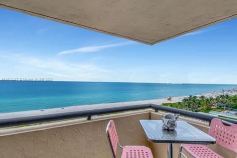 Condominio en venta en Miami Beach, Florida, 2 dormitorios, 93.37 m2 № 1234685 - foto 19