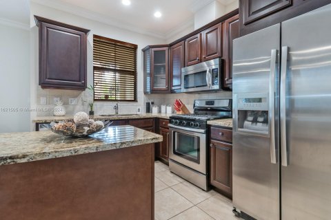 Adosado en venta en Sunrise, Florida, 3 dormitorios, 175.21 m2 № 1271597 - foto 7