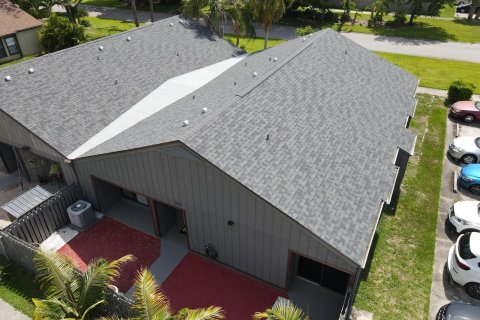 Villa ou maison à vendre à Vero Beach, Floride: 2 chambres, 104.05 m2 № 1216259 - photo 4