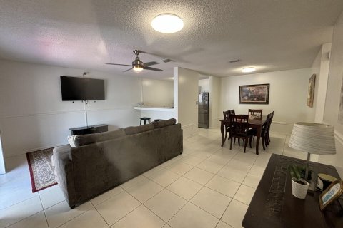 Villa ou maison à vendre à Vero Beach, Floride: 2 chambres, 104.05 m2 № 1216259 - photo 19