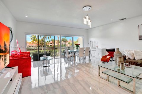 Adosado en venta en Aventura, Florida, 4 dormitorios, 250.84 m2 № 1321044 - foto 24