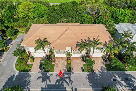 Adosado en venta en Palm Beach Gardens, Florida, 3 dormitorios, 198.63 m2 № 1224794 - foto 3