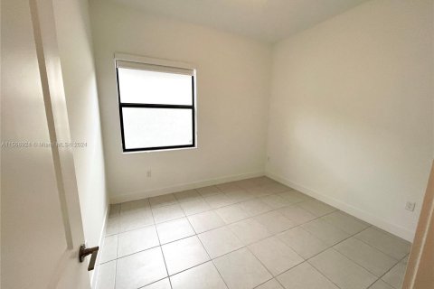 Casa en venta en Miramar, Florida, 3 dormitorios, 190.17 m2 № 1119763 - foto 19