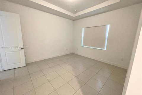 Casa en venta en Miramar, Florida, 3 dormitorios, 190.17 m2 № 1119763 - foto 9