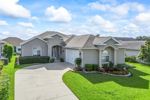 Villa ou maison à vendre à Ocala, Floride: 3 chambres, 152.36 m2 № 1414662 - photo 1