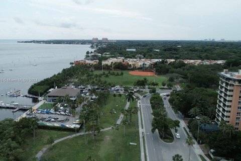 Propiedad comercial en venta en Miami, Florida № 1305252 - foto 15