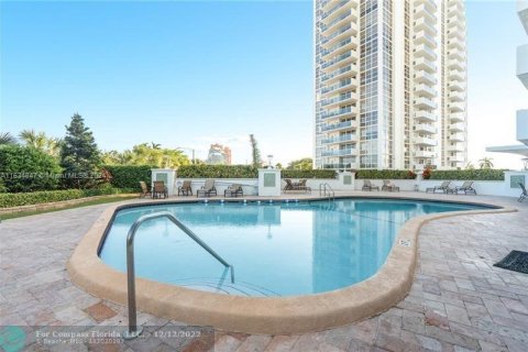 Condominio en venta en Fort Lauderdale, Florida, 2 dormitorios, 111.48 m2 № 1305253 - foto 20