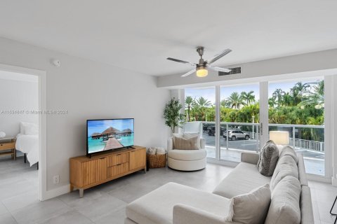 Copropriété à vendre à Fort Lauderdale, Floride: 2 chambres, 111.48 m2 № 1305253 - photo 4