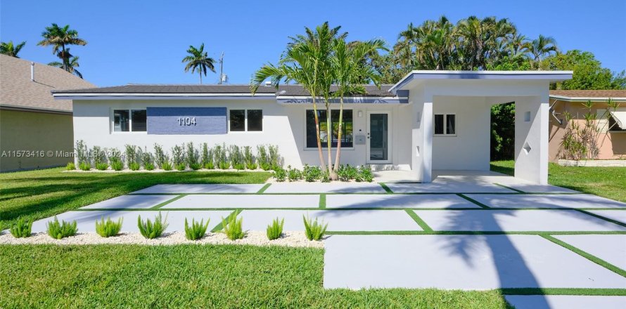 Casa en Hollywood, Florida 3 dormitorios, 135.64 m2 № 1135799