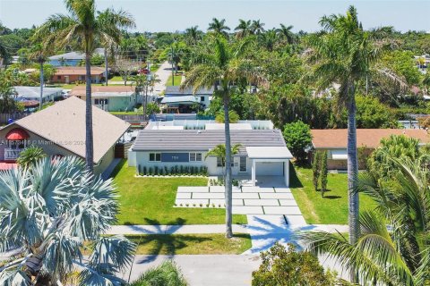 Casa en venta en Hollywood, Florida, 3 dormitorios, 135.64 m2 № 1135799 - foto 29